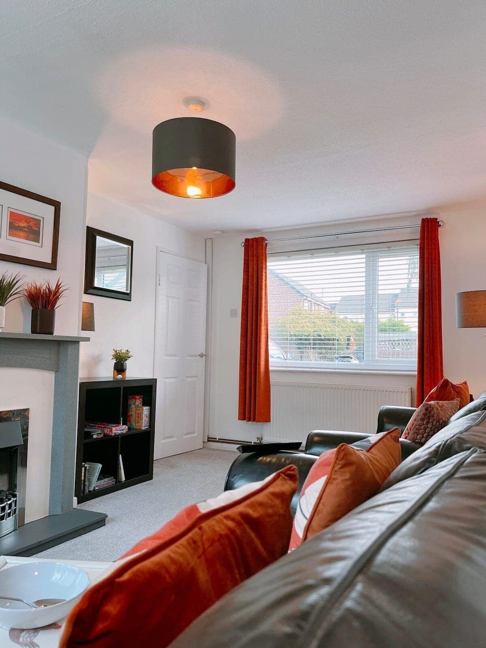 Living Room / Lounge