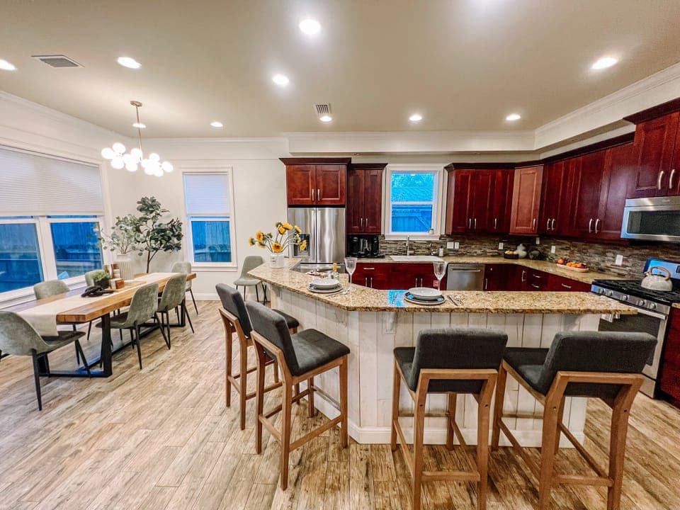 Private kitchen