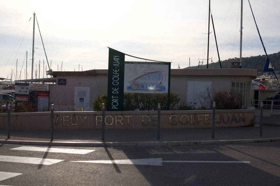 Surroundings [summer] (1-5 km)