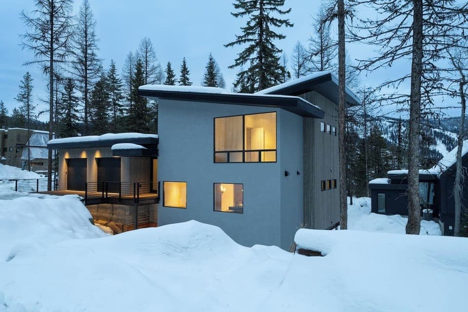 Enjoy a memorable stay at the Elk Camp Chalet and ski-in and ski-out at Whitefish Mountain Resort.
