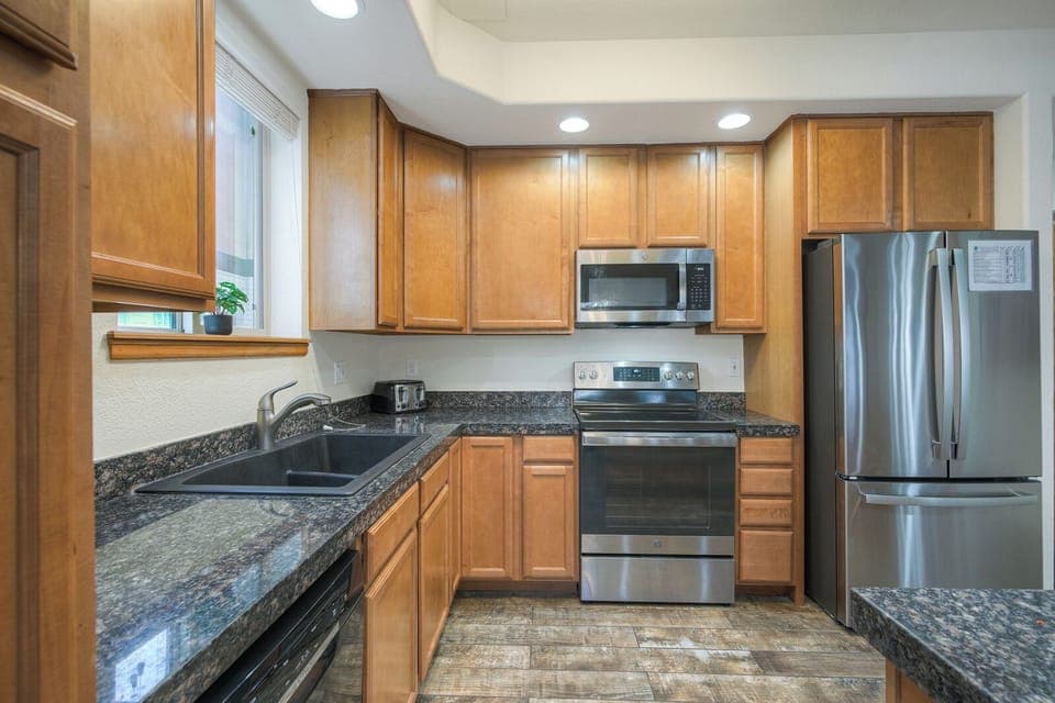 CC102B Kitchen