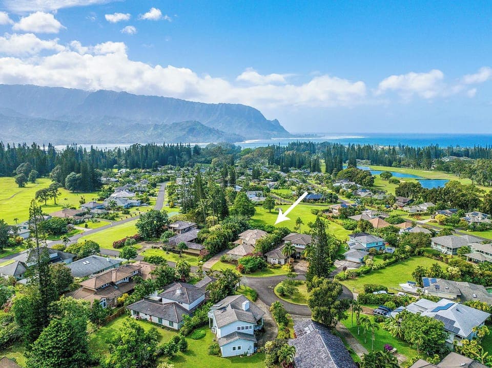 Minutes to Hanalei and top beaches