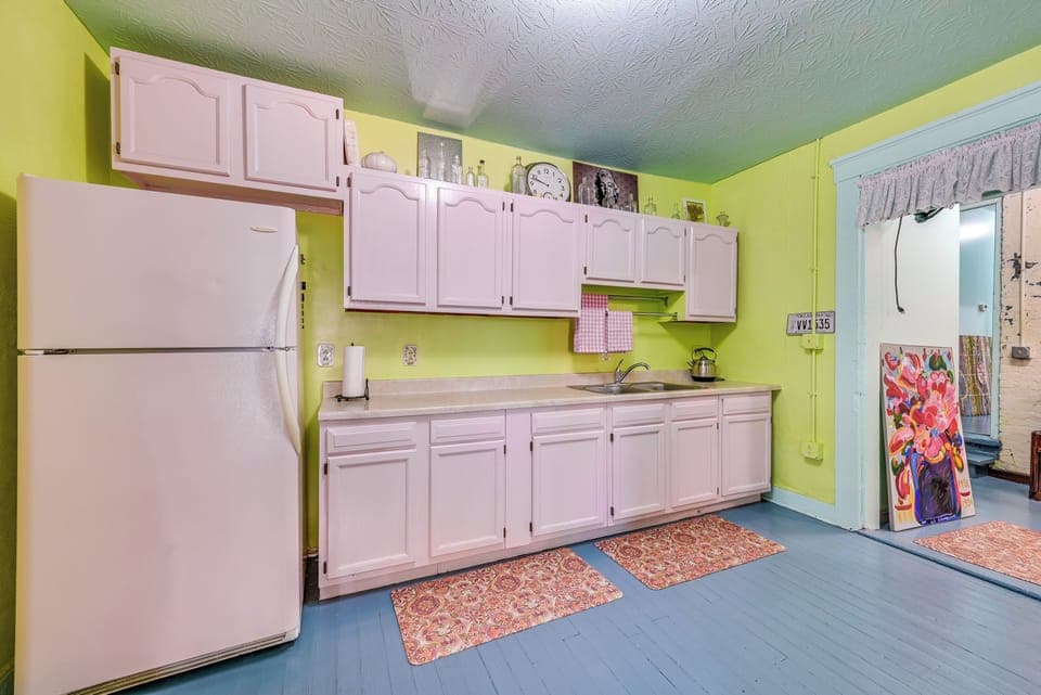 Kitchenette