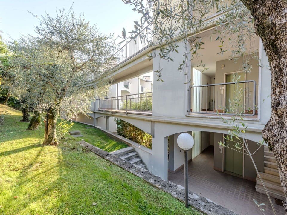 Home, Estate, Balcony, Shade, Daylighting, Design, Porch, Villa, Handrail, Hacienda