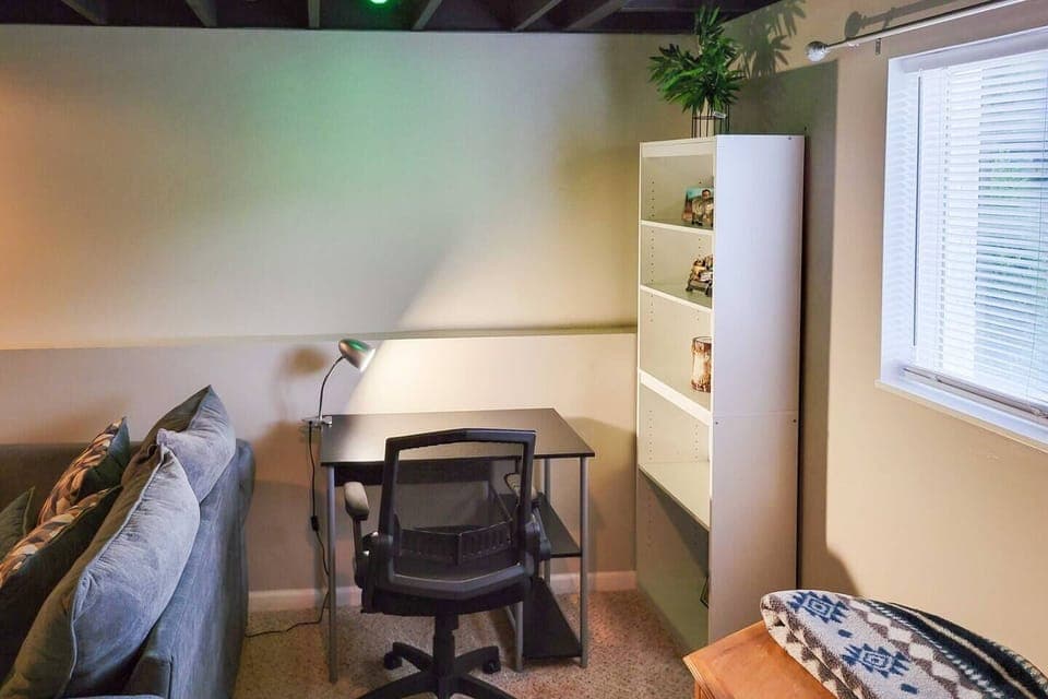 Lower Level | Computer Station