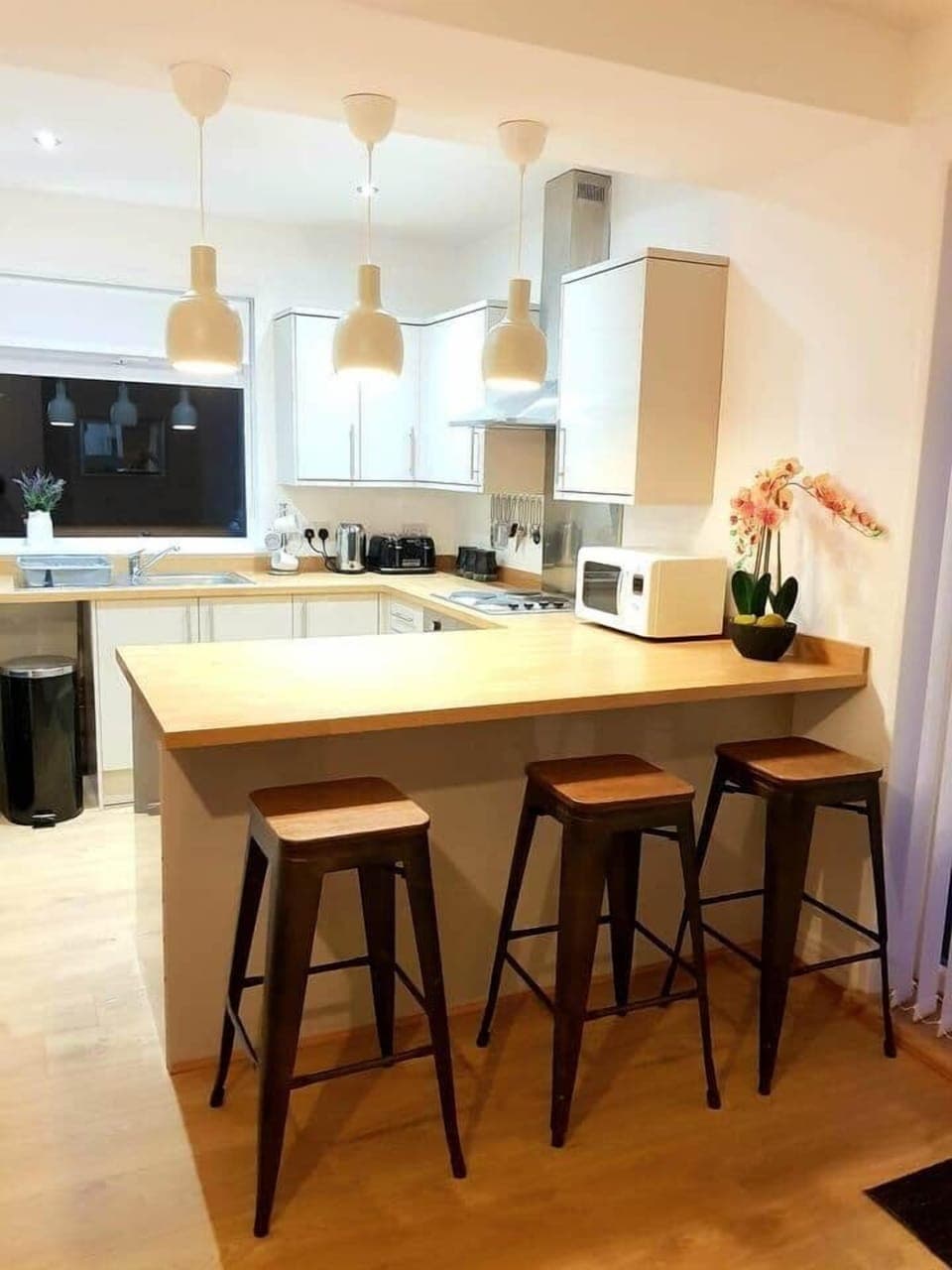 Open Dinner - Breakfast Bar