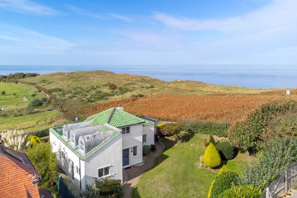 Greentiles, Sheringham: A fabulously located 1930's Art Deco style villa on the North Norfolk Coastal Path