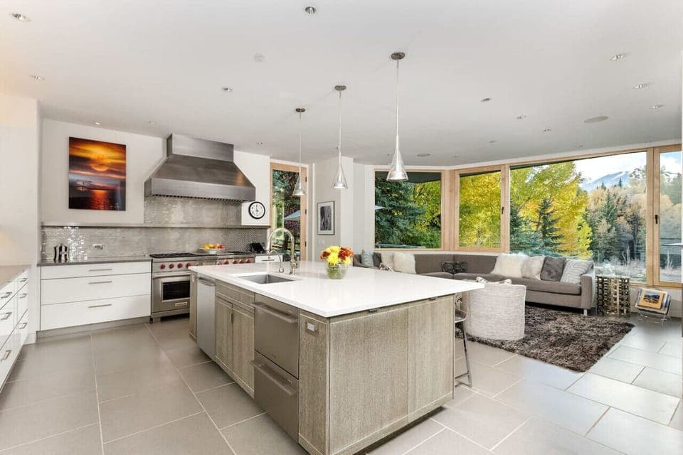 Open Concept Kitchen/Family Room with Mountain Views