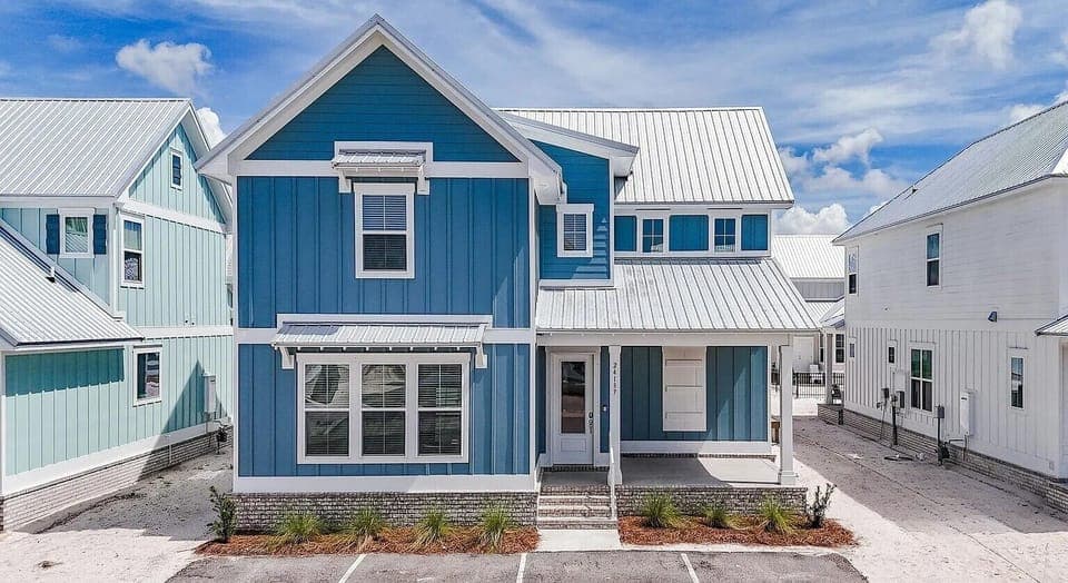 4 Suites and no bunk rooms!