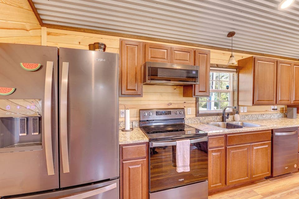 Kitchen | Dishwasher | Drip Coffee Maker & Keurig