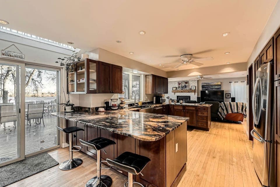 Private kitchen