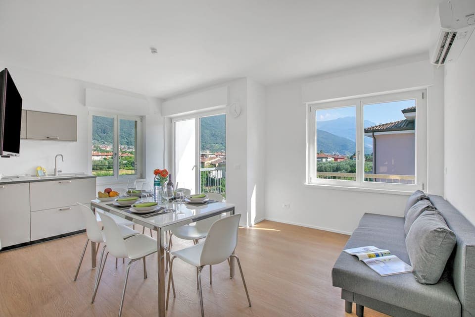 Living and dining room