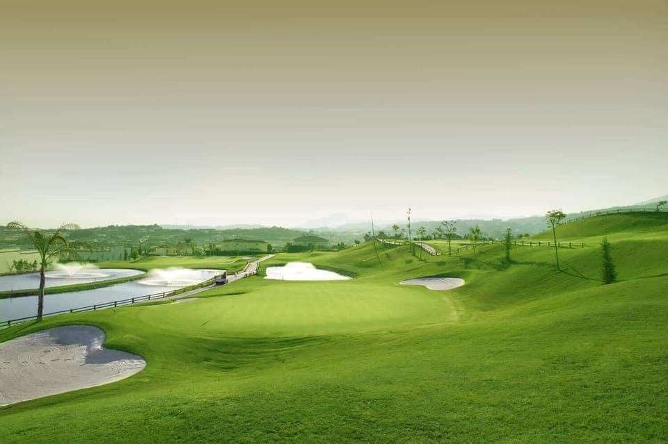 Enjoy some of Marbellas nicest golf courses just around the corner