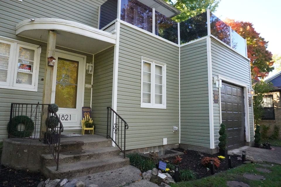 Exterior detail