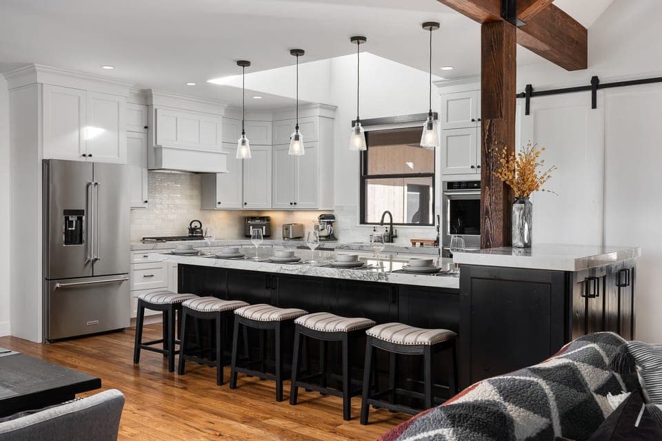 Fully Stocked Chef's Kitchen