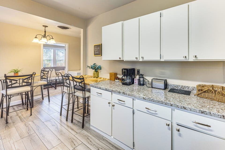 Breakfast Bar
