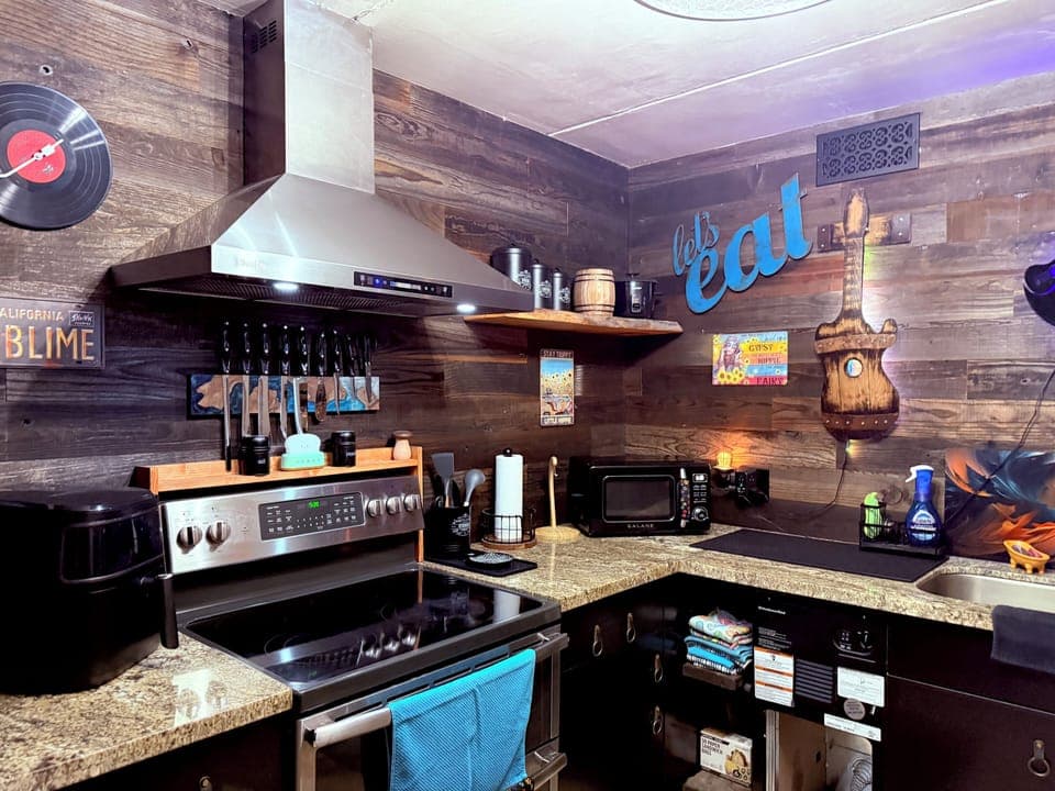 Private kitchen
