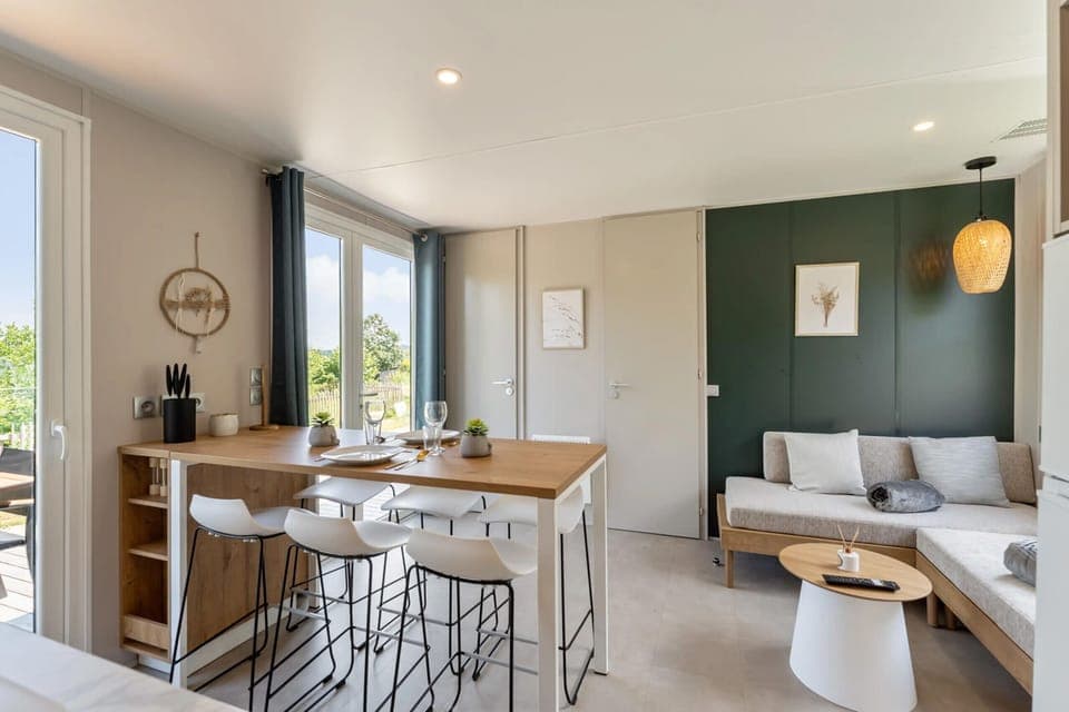 Camping Papillon Bouillon - Vakantiehuis Familie 15 - Dining room