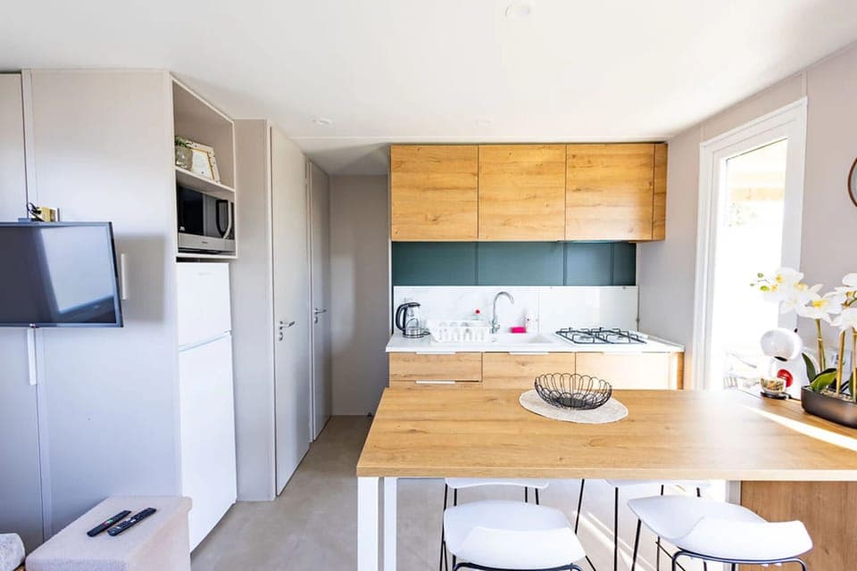 Camping Papillon Kinrooi – 118 - Kitchen