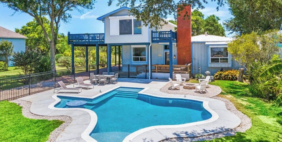 Welcome to Tranquil Bay by BeachBox