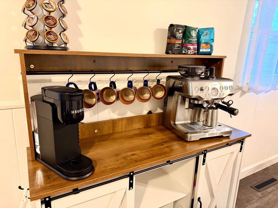 Breville - Barista Express - Specialty Coffee Maker