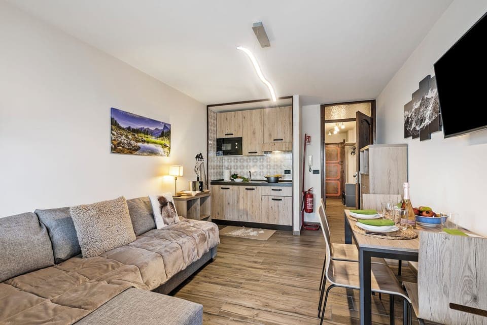 Living and dining room