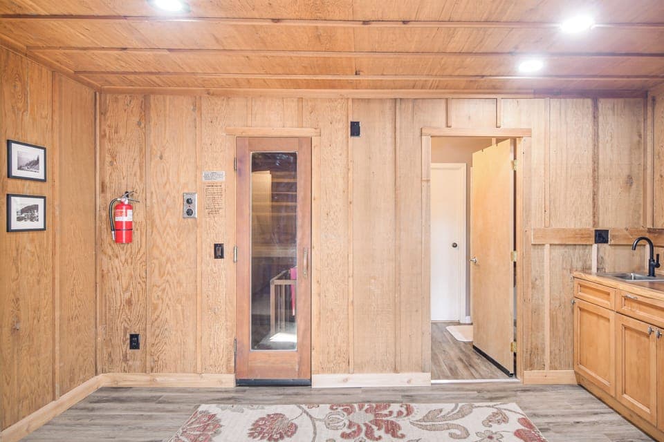 Private Sauna Area | 2nd Floor