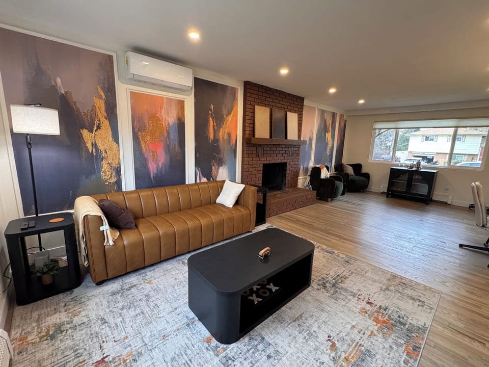 Living room, reading/cocktail nook, workspace

Decorative only fireplace 