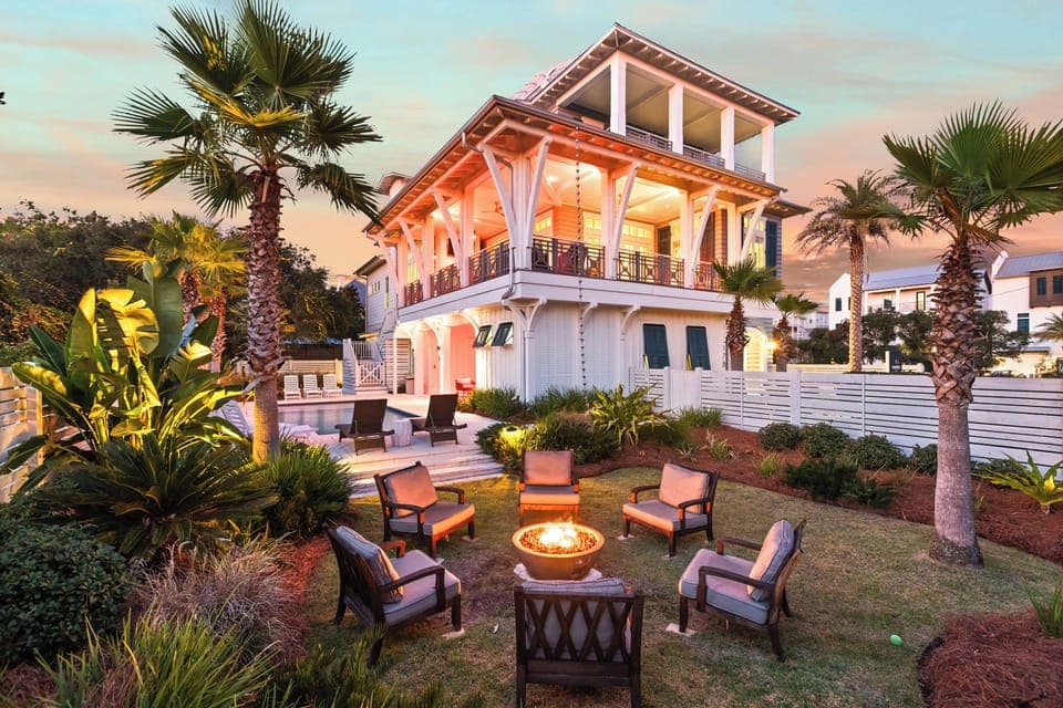 Welcome to Pomp in Paradise!