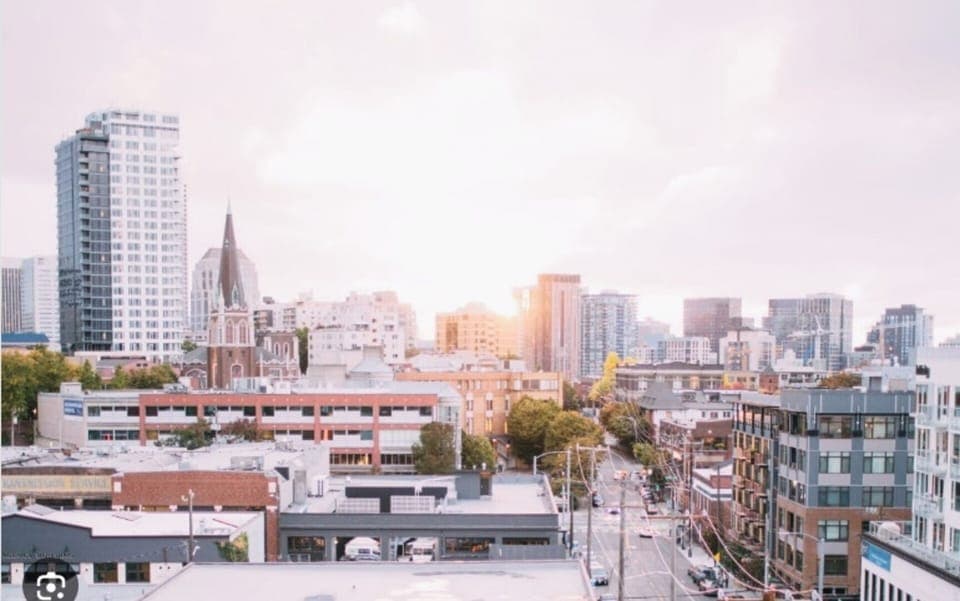 We're located in the vibrant Capitol Hill neighborhood where nightlife, dinning, and Seattle culture shines.