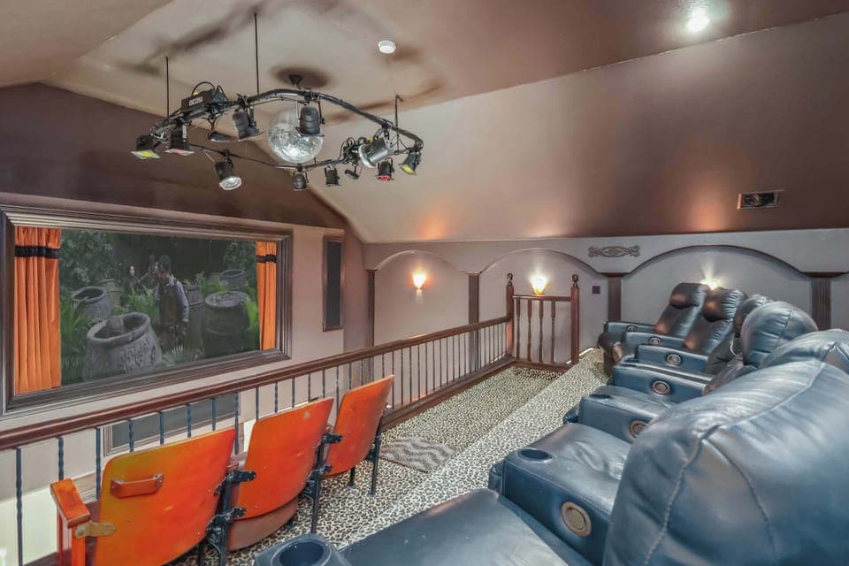 Enjoy movies in the home theatre with friends and family.