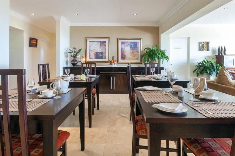 Entabeni Guest House Ocean View Room with Pool (32306)