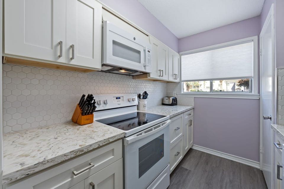 940 US-98 87-Destin-24