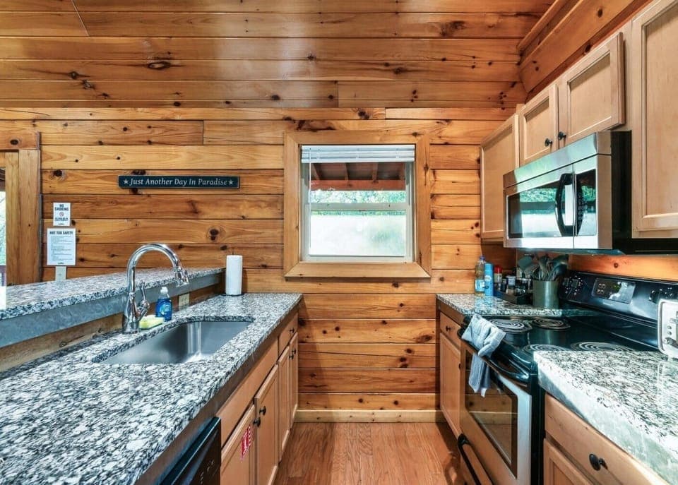 Prepare pancakes or a large meal the kitchen is well stocked for you