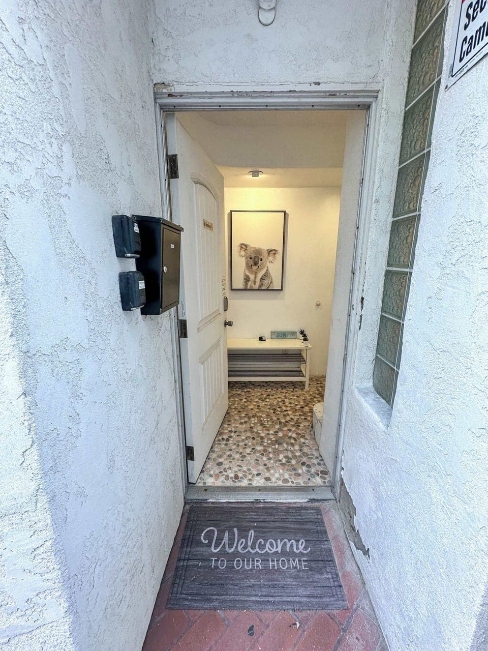 2nd Floor Front Door. 