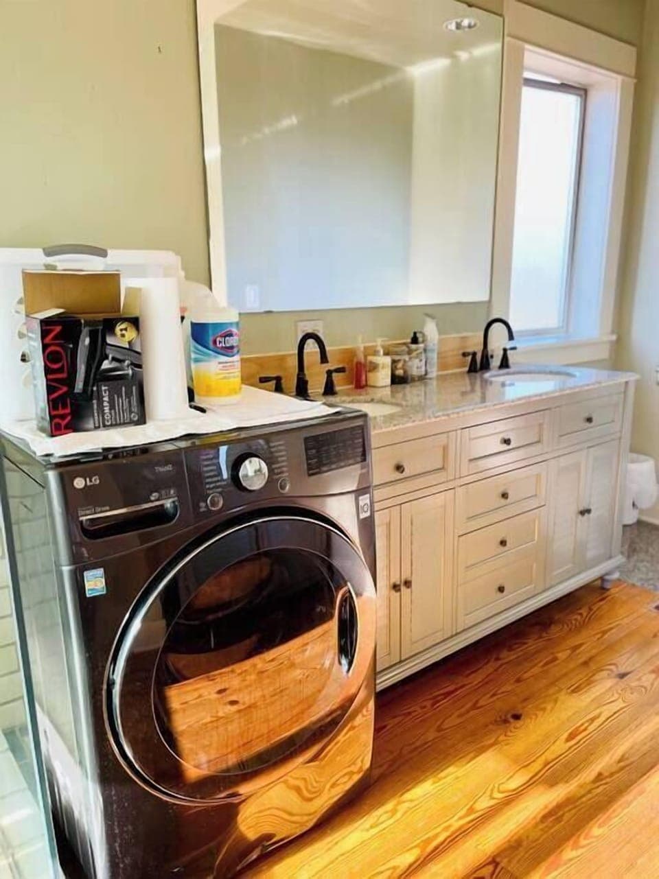 Multifunctional laundry room
多功能洗衣房