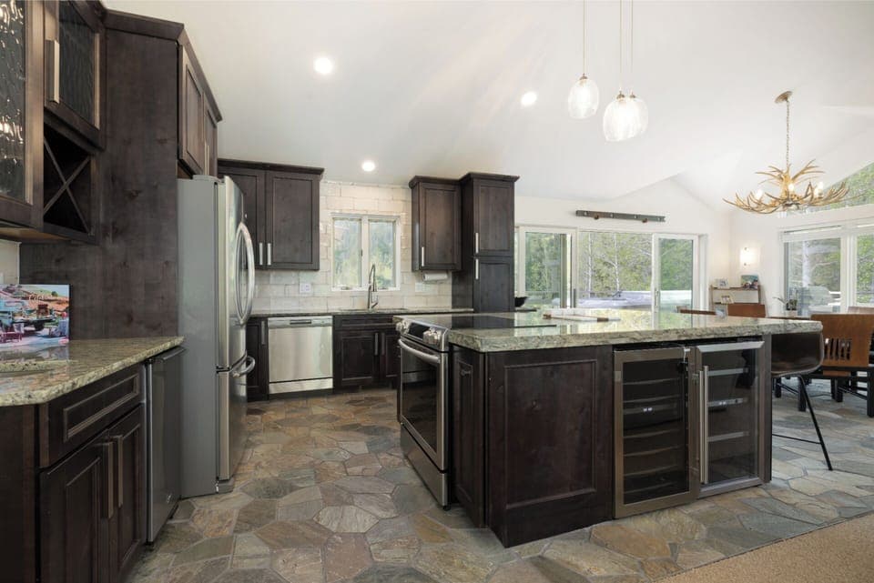 Built In Stainless Steel Oven and Cooktop