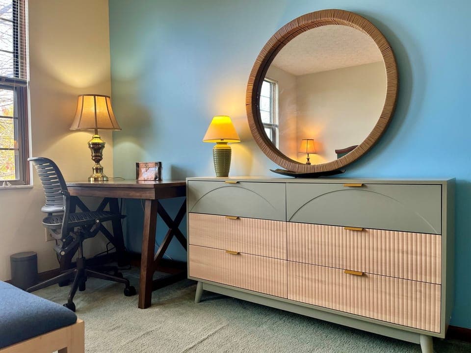 Bedroom 1 - Full Bed