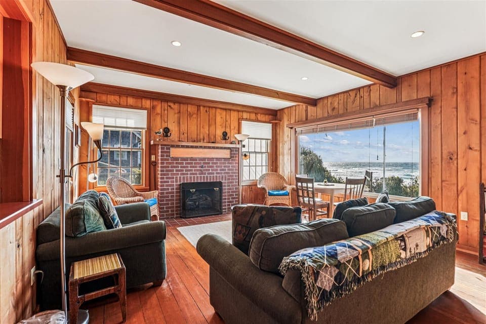 Living Room at Windwhistle