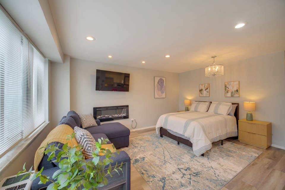 Lakewood Vacation Rental | Studio | 1BA | Step-Free Access | 525 Sq Ft