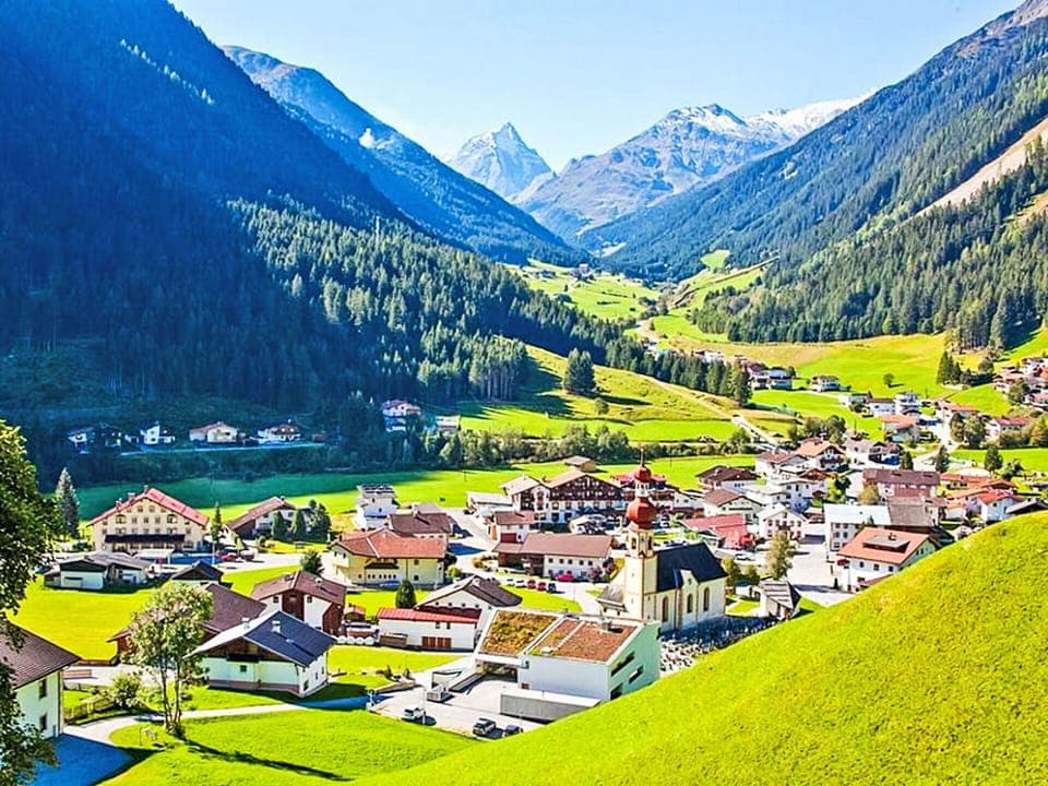 Mountainous Landforms, Mountain, Hill, Highland, Mountain Range, Landscape, Hill Station, Valley, Village, Human Settlement