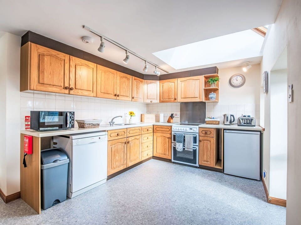 Natural Landscape, House, Rural Area, Landscape, Cottage, Bank, Lake, Forest, Reservoir