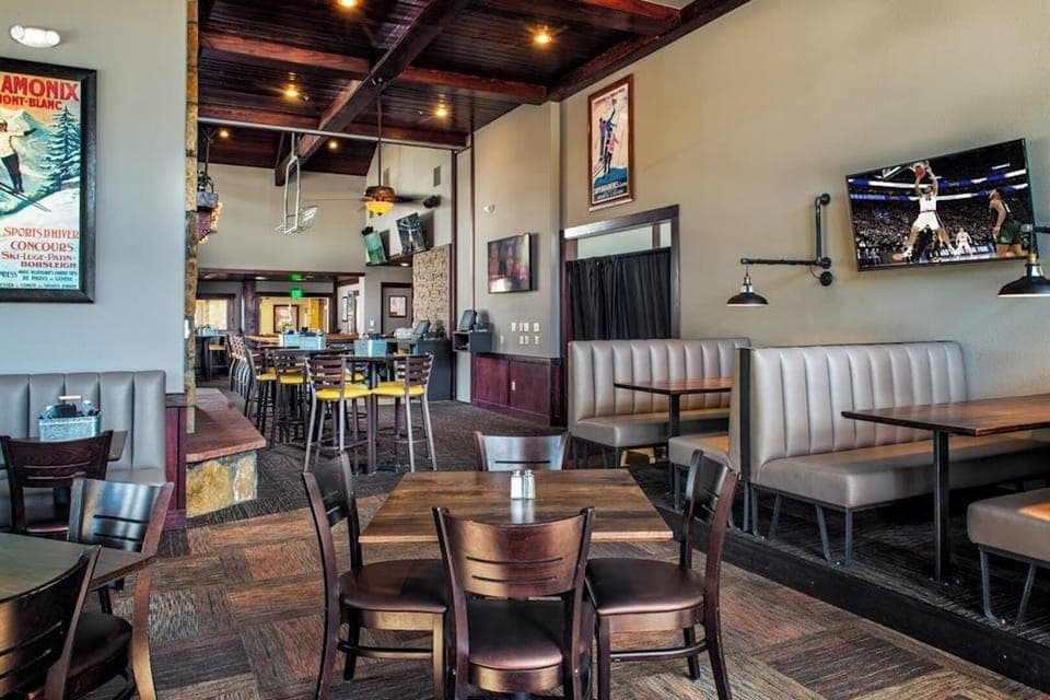 Grand timber Lodge restaurant