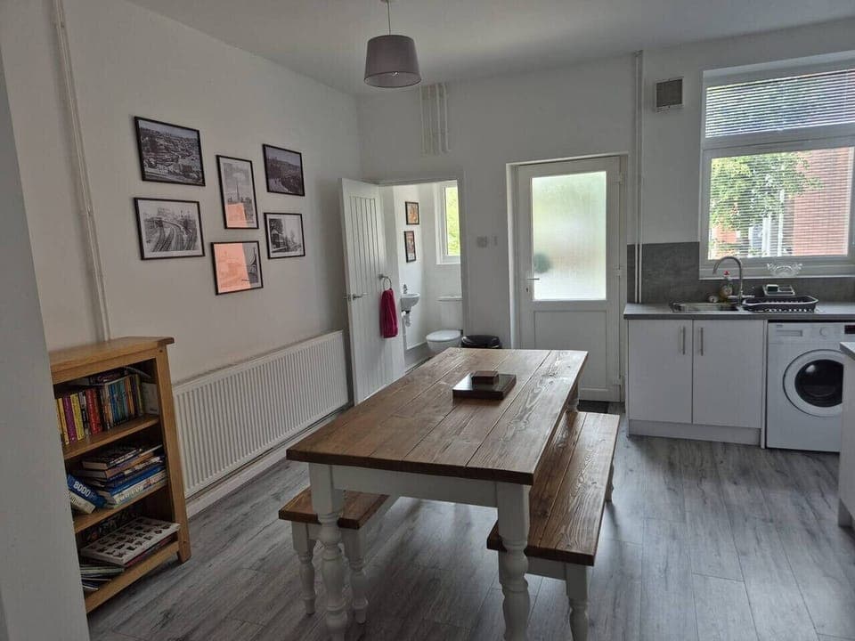 Kitchen-diner ideal for group meals