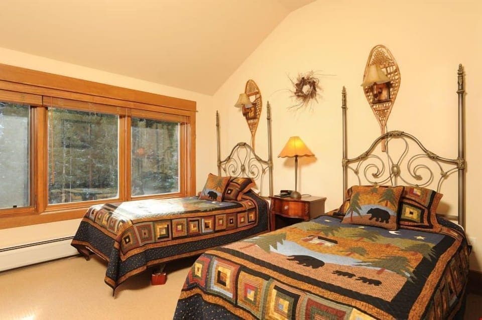 There a variety of bedding configurations to choose from