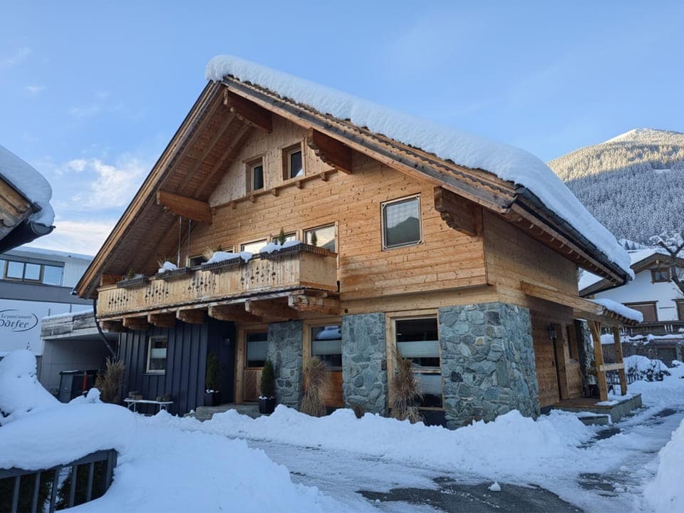 Holiday Home Exterior [winter]