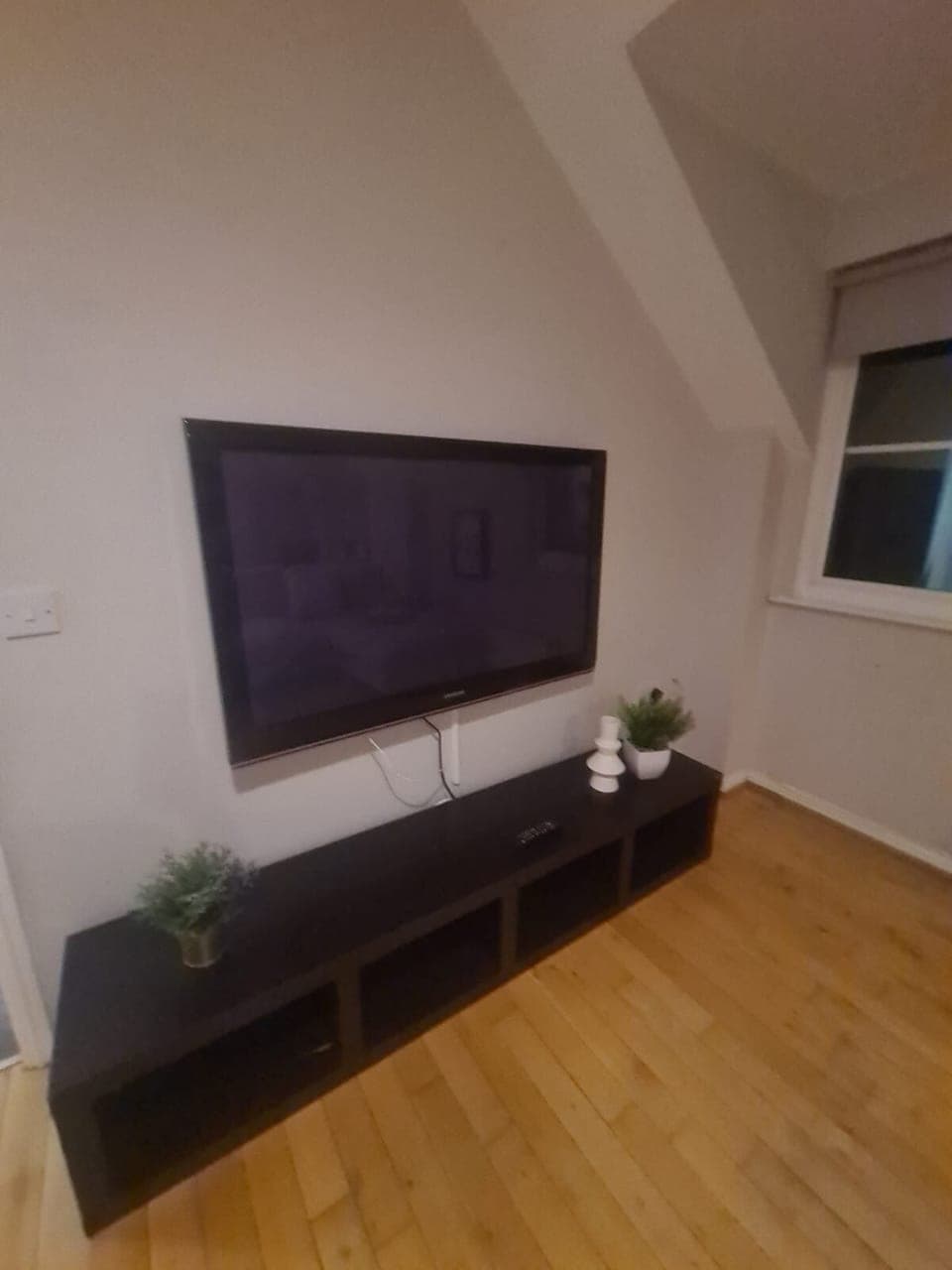 Living Room / Lounge