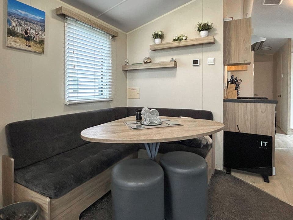 Dining Area | Ali B&rsquo;s Craig Tara, Ayr