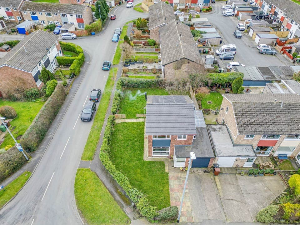 452 Selby Road, Drone (8)