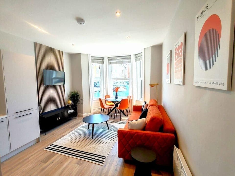 Mid Century Modern Style